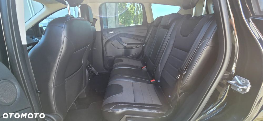 Ford Kuga 2.0 TDCi 4x4 Titanium - 29