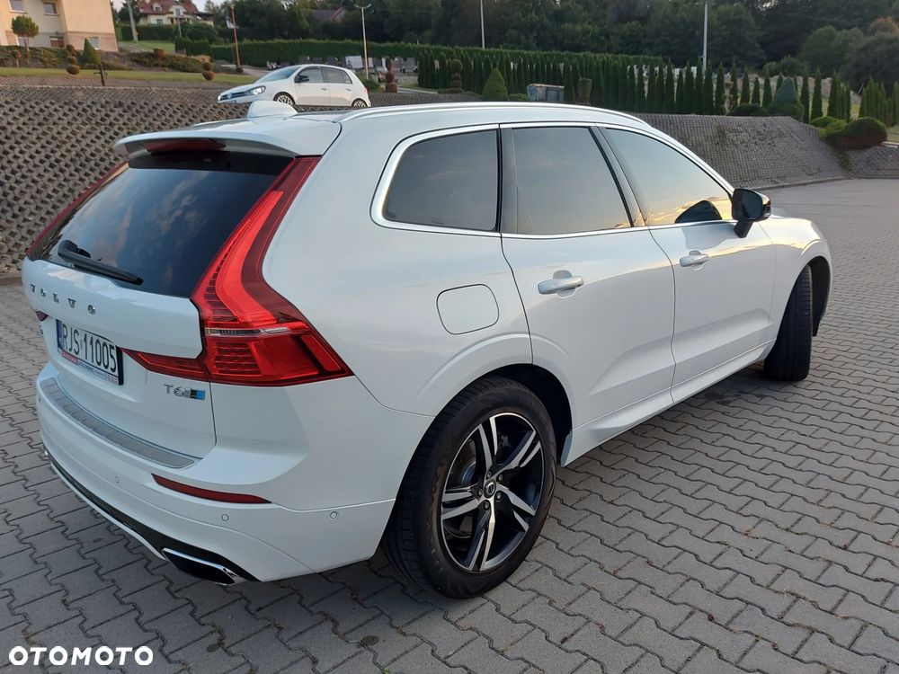 Volvo XC 60 T6 AWD R-Design - 10