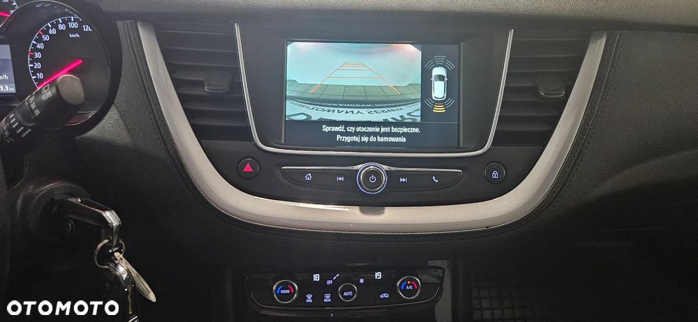 Opel Grandland X 1.2 T GPF Edition S&S - 10