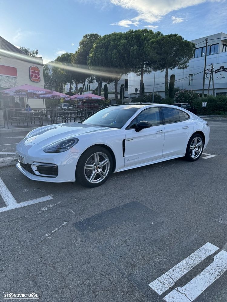 Porsche Panamera Sport Turismo 4S E-Hybrid - 22