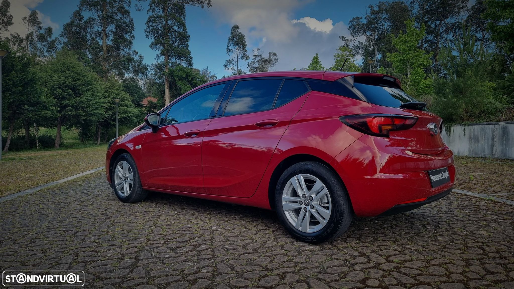 Opel Astra 1.2 T GS Line S/S - 21