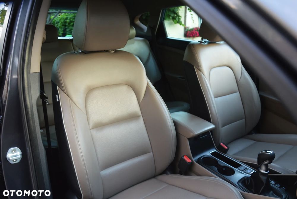 Hyundai Tucson - 30