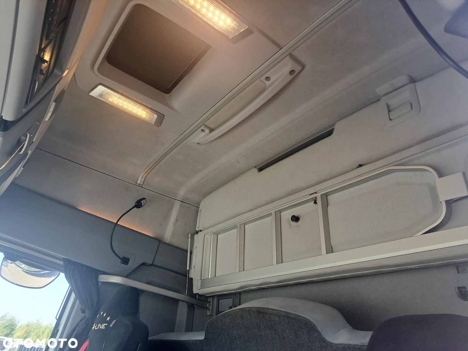 Renault T480 HIGH CAB - 11