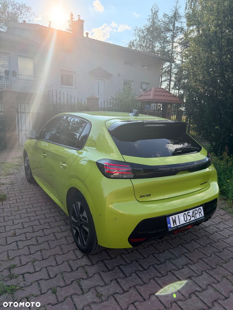 Peugeot 208 - 3
