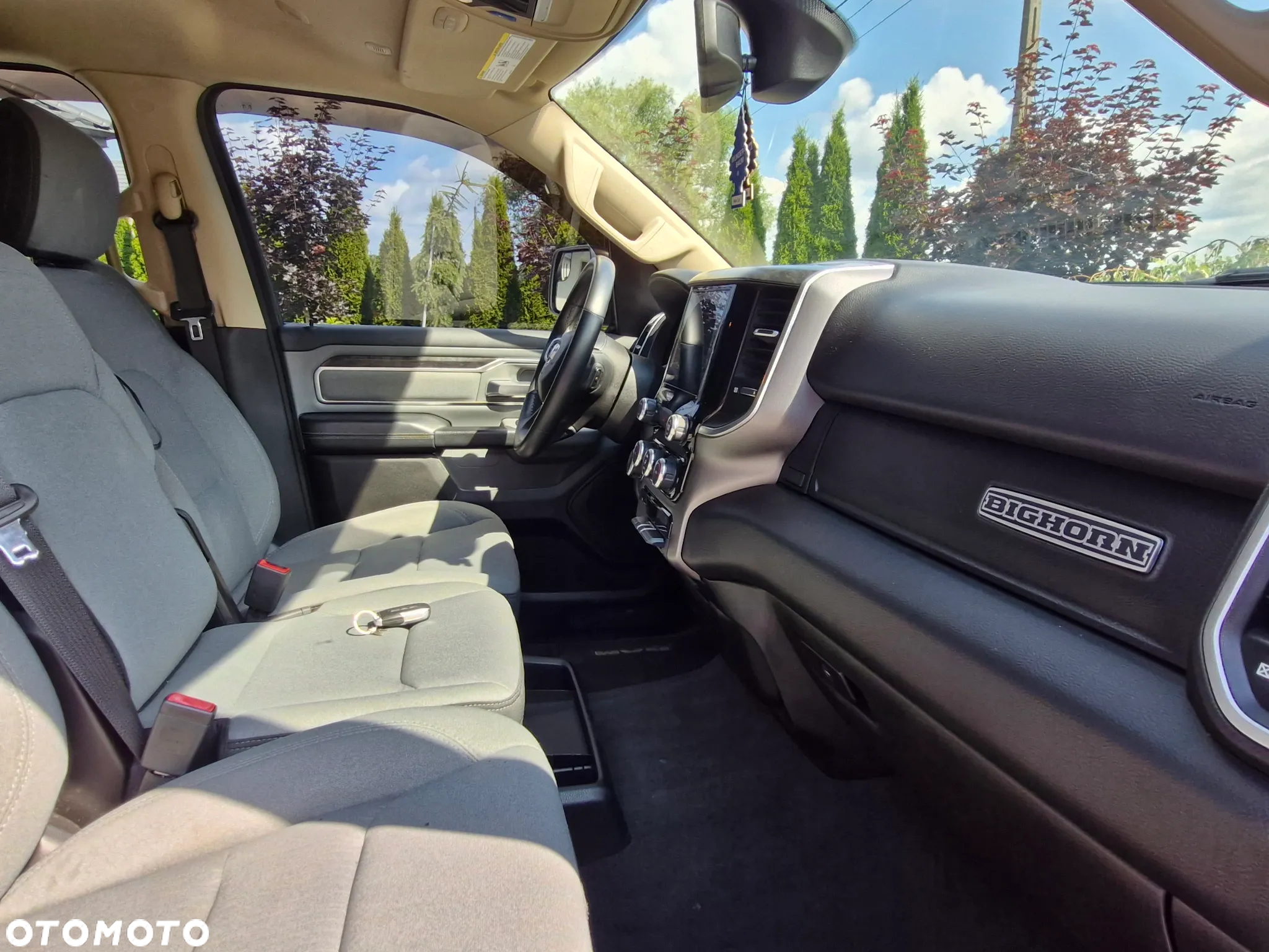 Dodge RAM 1500 5.7 4x4 - 28
