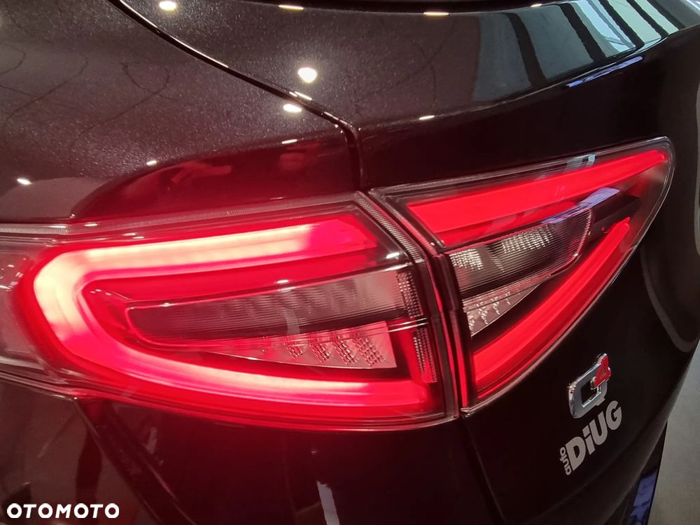 Alfa Romeo Stelvio 2.0 Turbo Veloce Q4 - 20