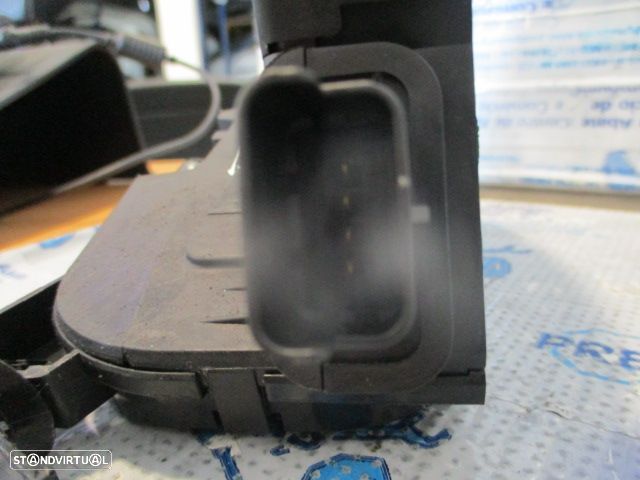 Fecho 805004945R RENAULT CLIO 4 SW 2014 1.5DCI 90CV 5P CINZA FD 4 PINOS - 4