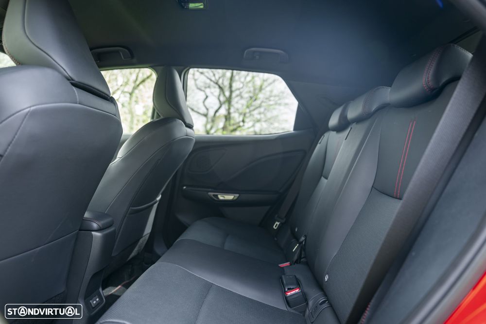 Lexus LBX Emotion - 15