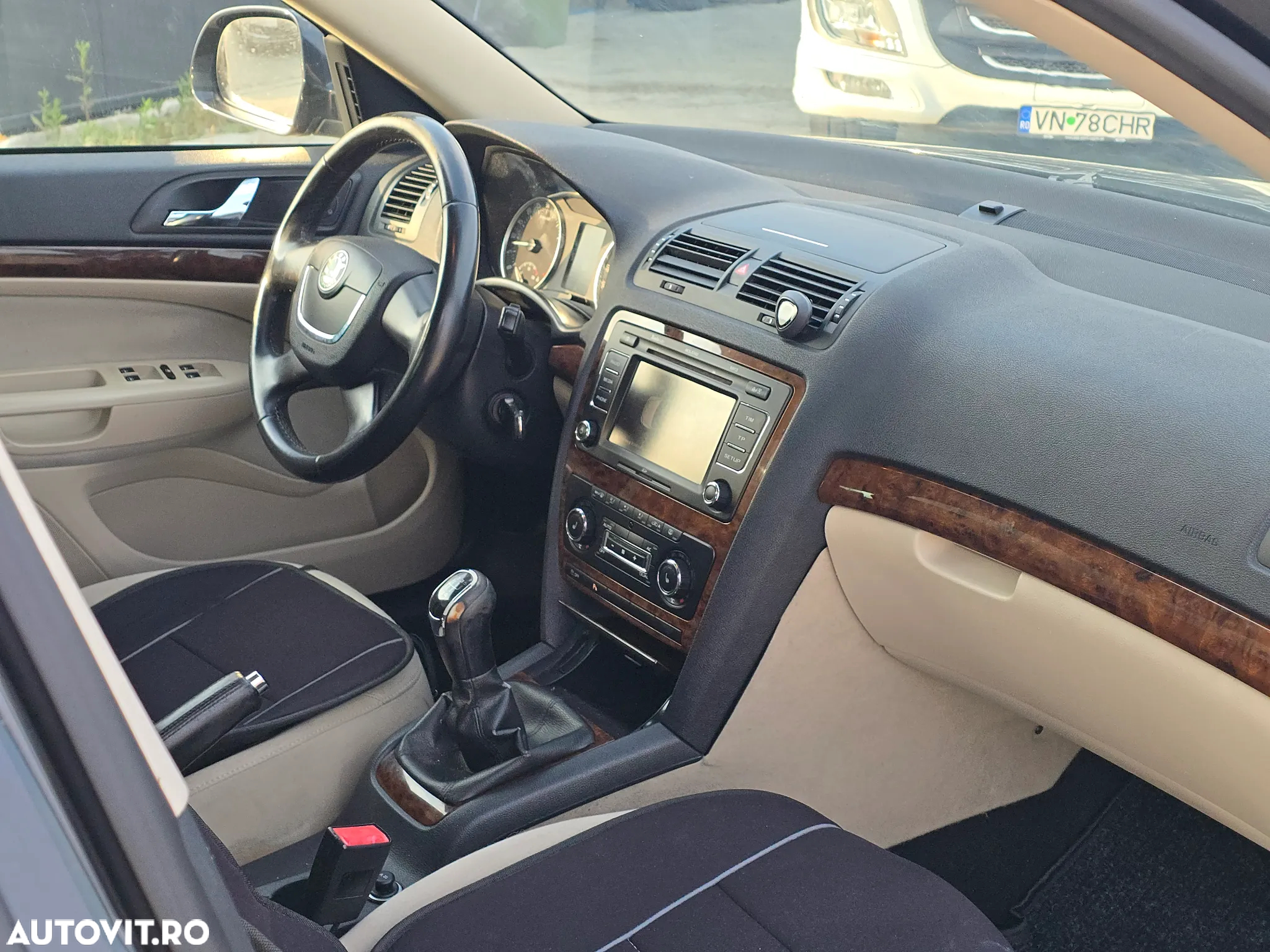 Skoda Octavia 1.6 TDI Active - 9