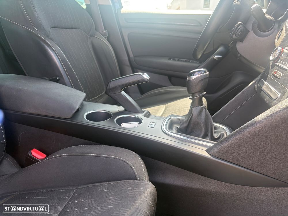 Renault Mégane Sport Tourer 1.5 Blue dCi Limited J17 - 6