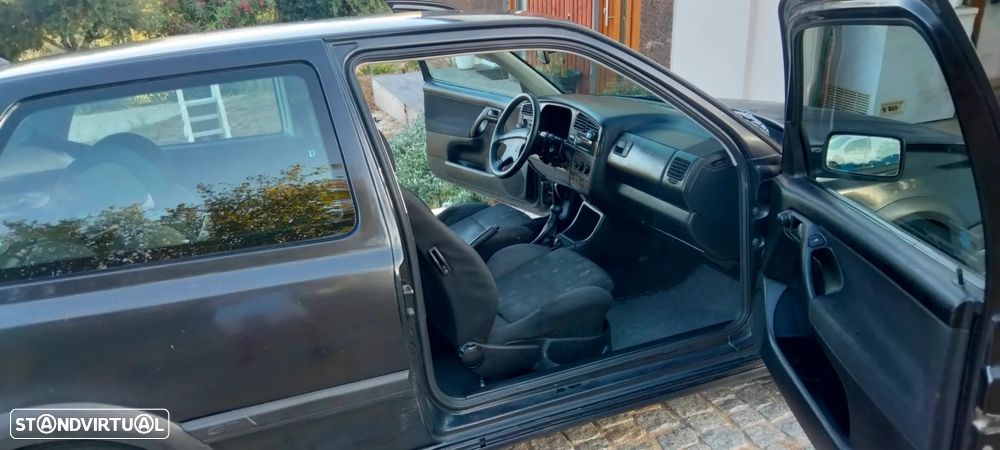 VW Golf 1.9 TDi Confortline AC - 6