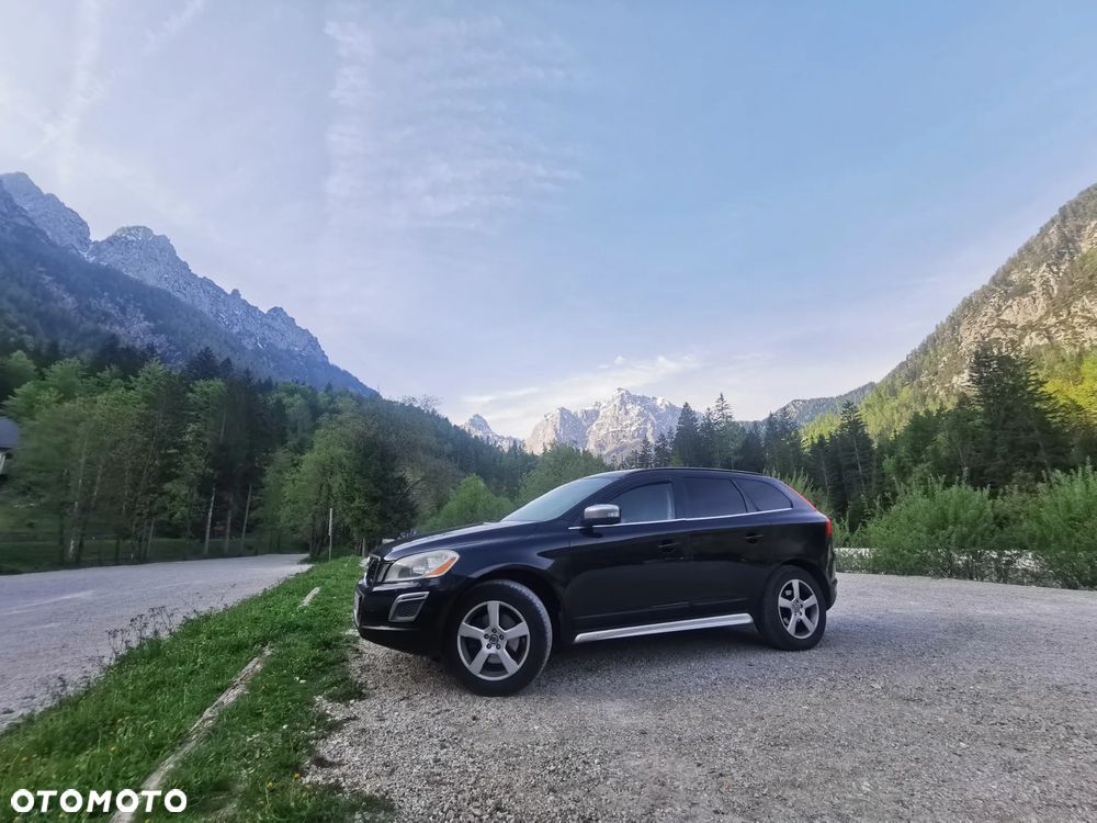 Volvo XC 60 2.4D R-Design - 1