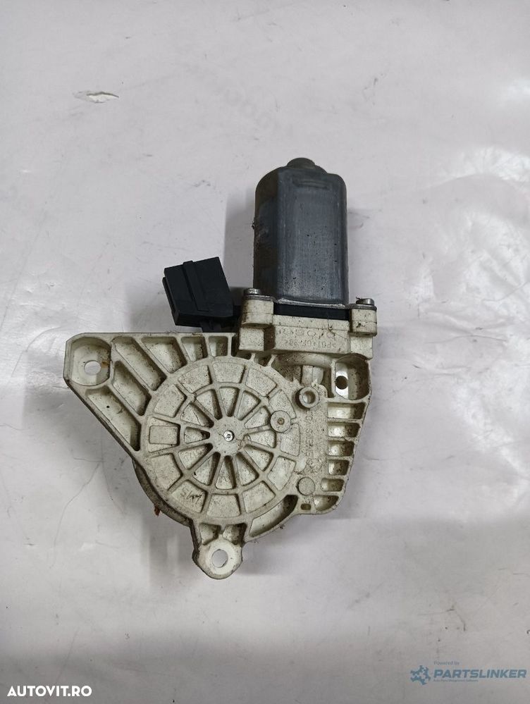 Motoraș geam pivotant dreapta spate MERCEDES-BENZ S-CLASS II W221, C215 2005 - 2013 - 2
