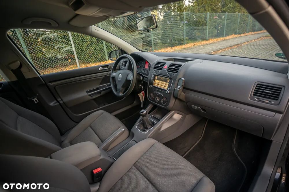 Volkswagen Golf 1.9 TDI DPF Trendline - 30