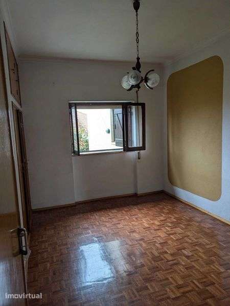 Moradia à venda em Rua das Roçadas, 6, Cruz da Légua, Porto de Mós - Grande imagem: 5/12