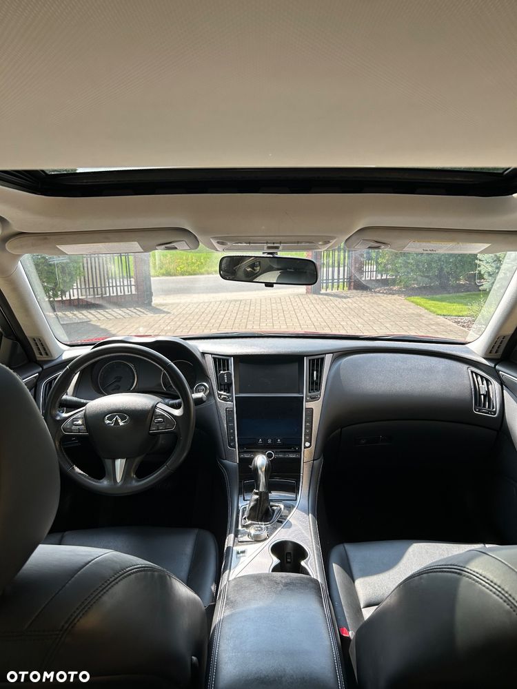 Infiniti Q50 - 8