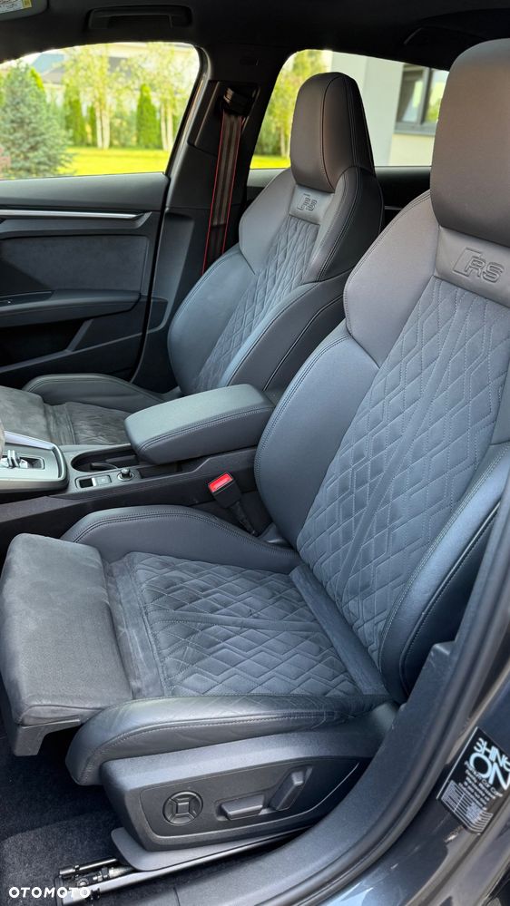Audi RS3 Sportback TFSI quattro S tronic - 38