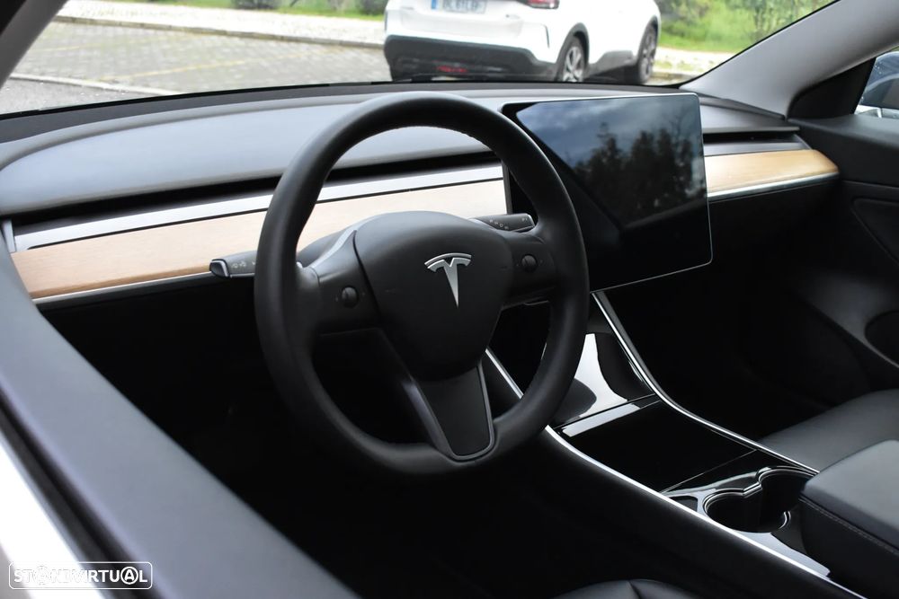 Tesla Model 3 Standard Range Plus RWD - 28