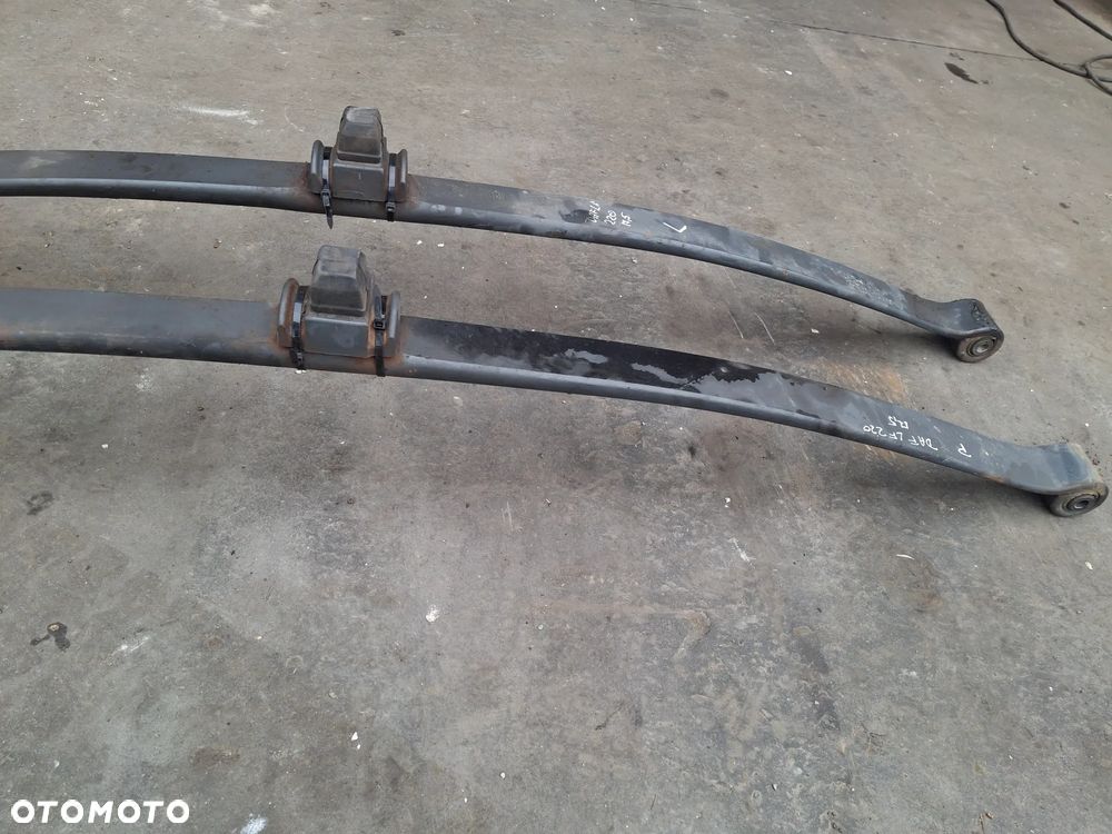 RESOR PRZÓD 17,5 8 SZPILEK DAF LF 220 EURO 6 - 4