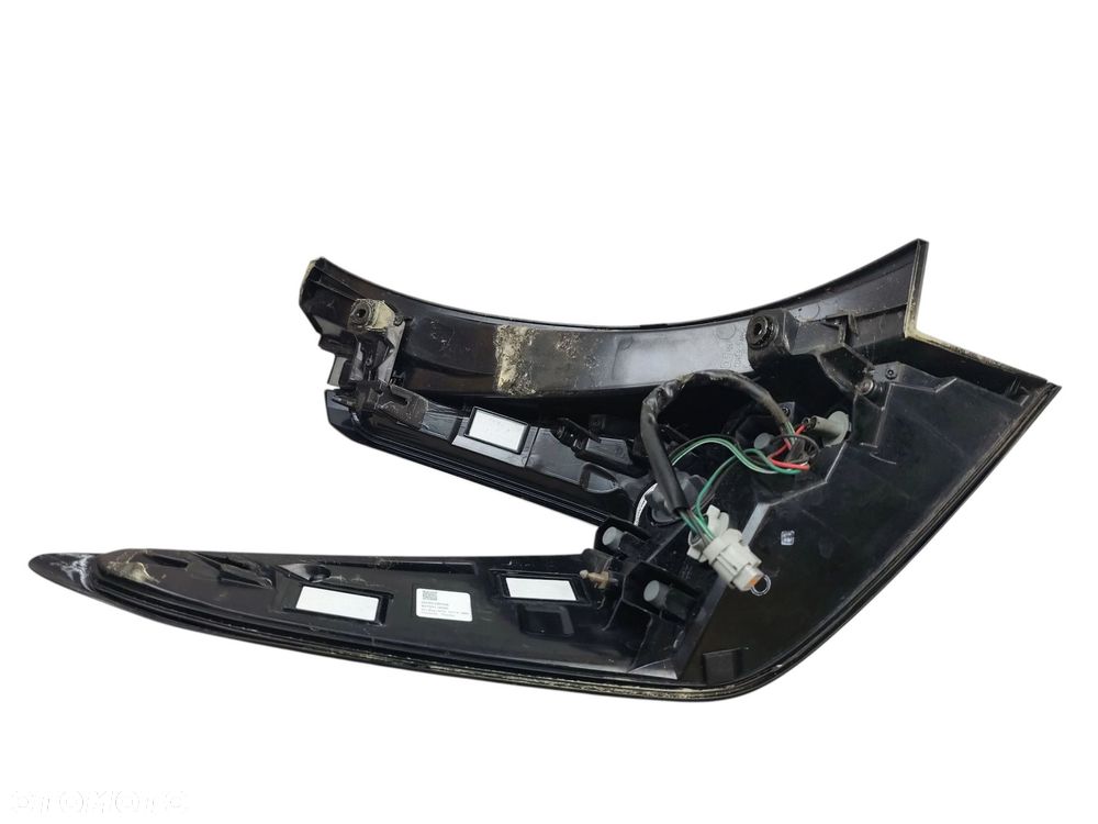 LAMPA PRAWY TYŁ NISSAN LEAF II ZE1 (2017-2025) 160kW 218KM 26550-5SH0A - 8