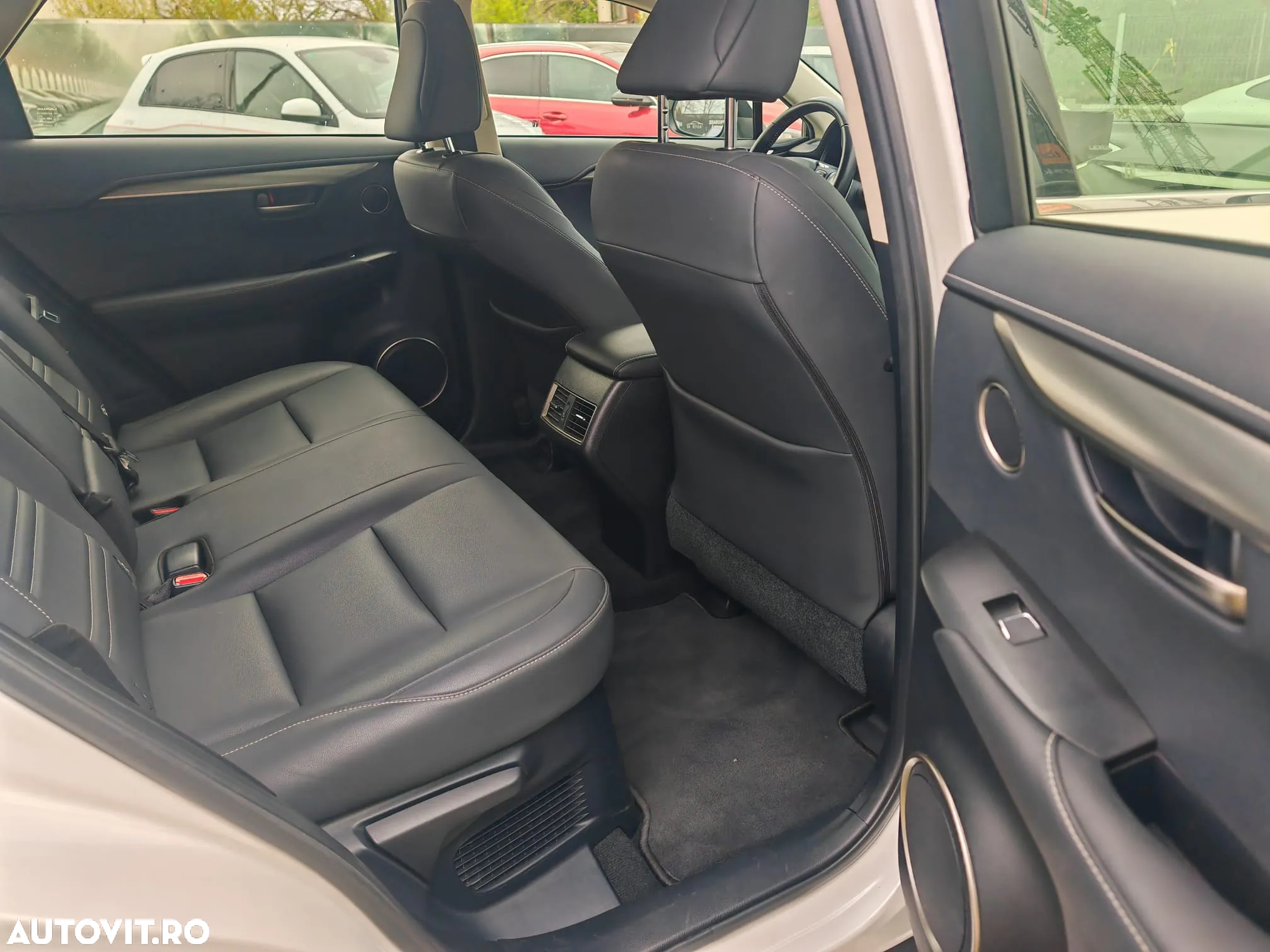 Lexus Seria NX 300h AWD Luxury - 5
