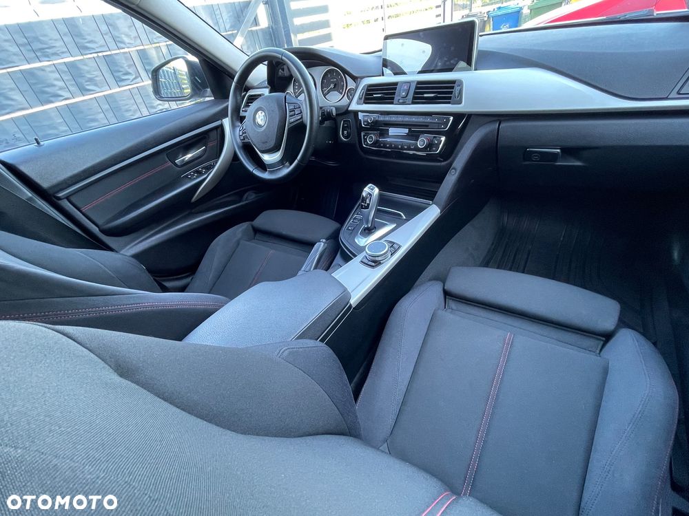 BMW Seria 3 318d - 2