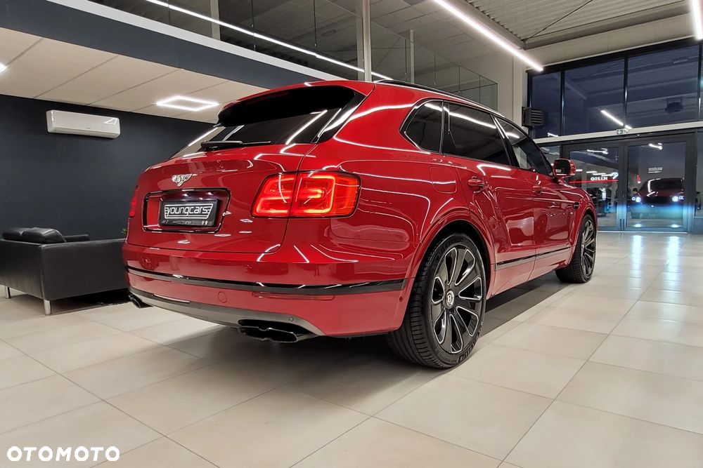 Bentley Bentayga - 9