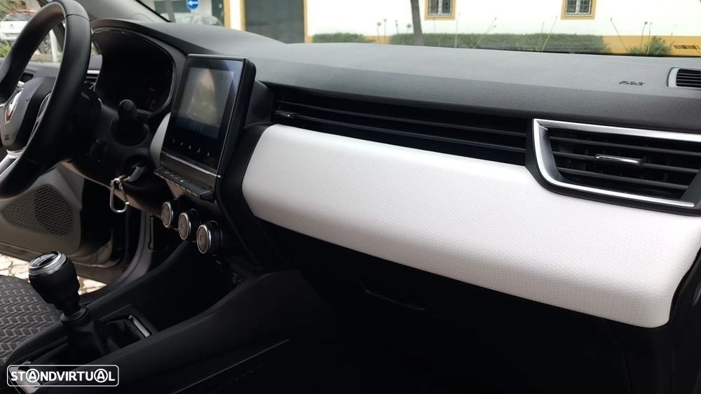 Renault Clio 1.5 Blue dCi Evolution - 25