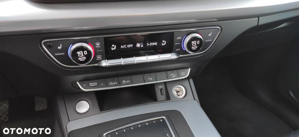 Audi Q5 2.0 TDI Quattro Design S tronic - 14