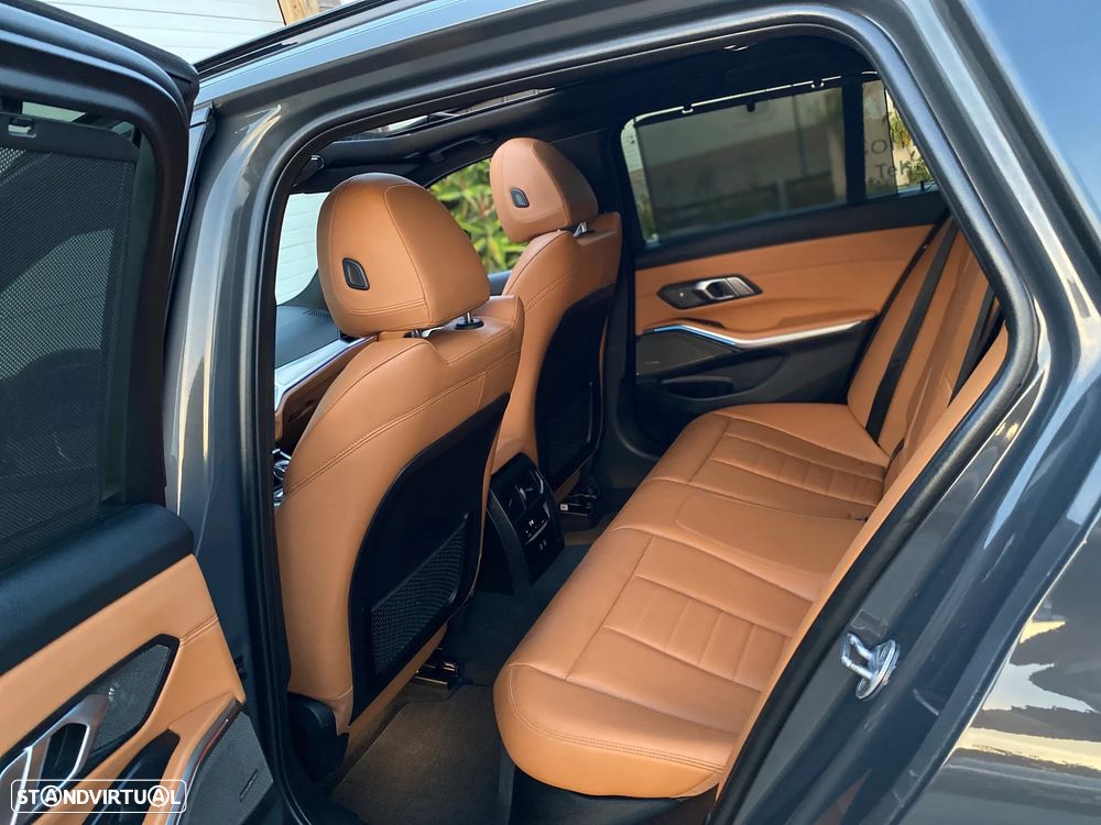 BMW 330 e Touring Aut. Luxury Line - 29