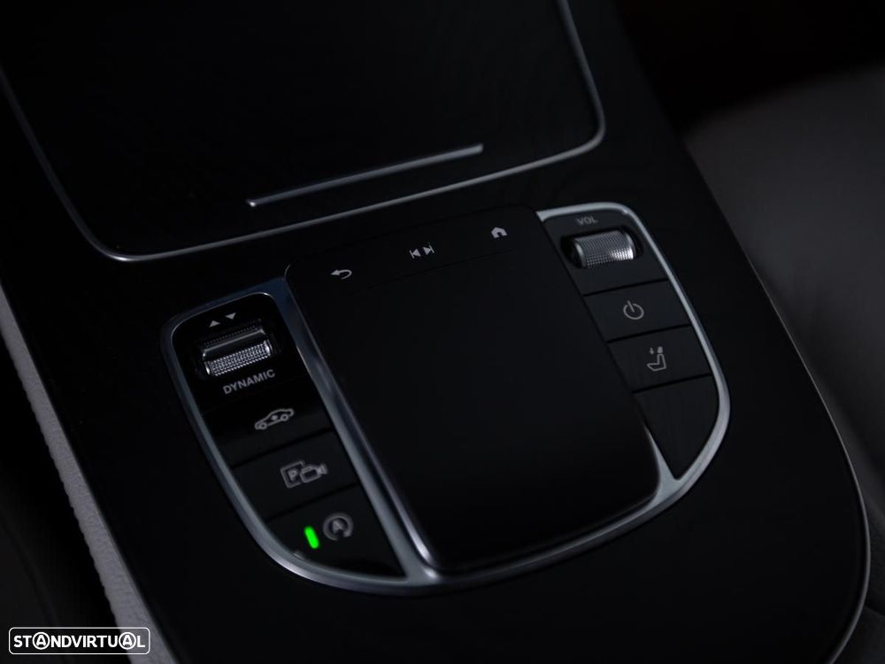 Mercedes-Benz E 220 d Avantgarde 4Matic All-Terrain - 23