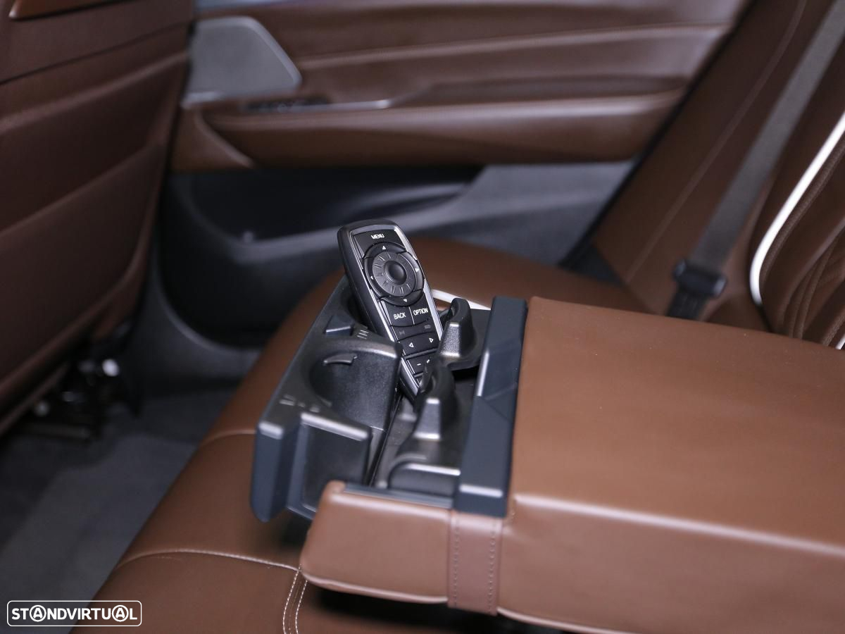 BMW 620 Gran Turismo d Pack M - 14