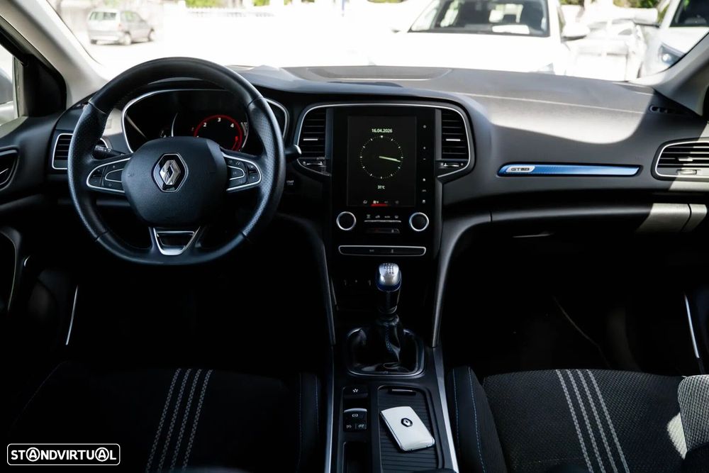 Renault Mégane - 5