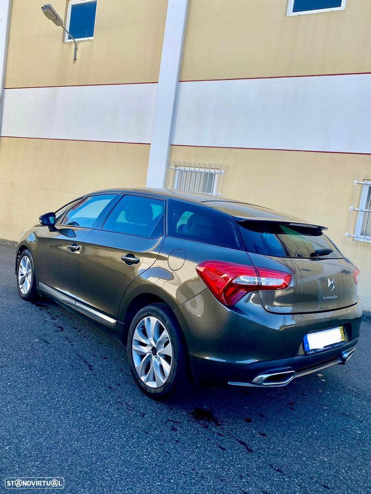 Citroën DS5 1.6 e-HDi Air. So Chic CMP6 112g - 1