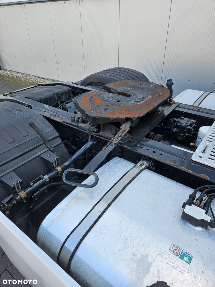 Iveco S-WAY 530KM / Lowdeck / - 8