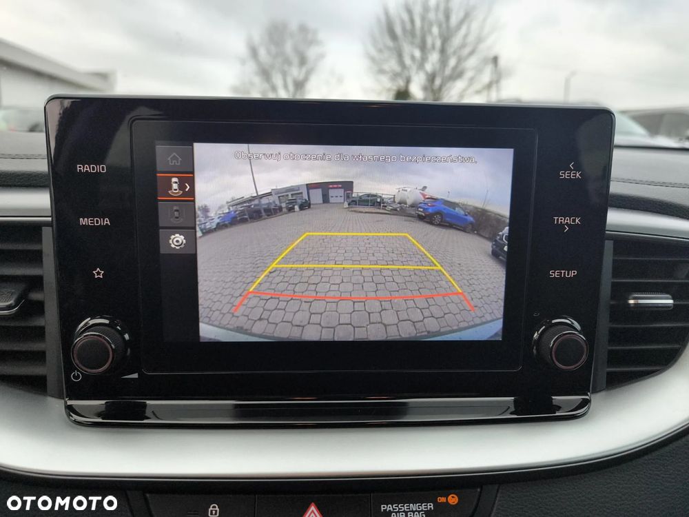 Kia Ceed 1.5 T-GDI M DCT - 22