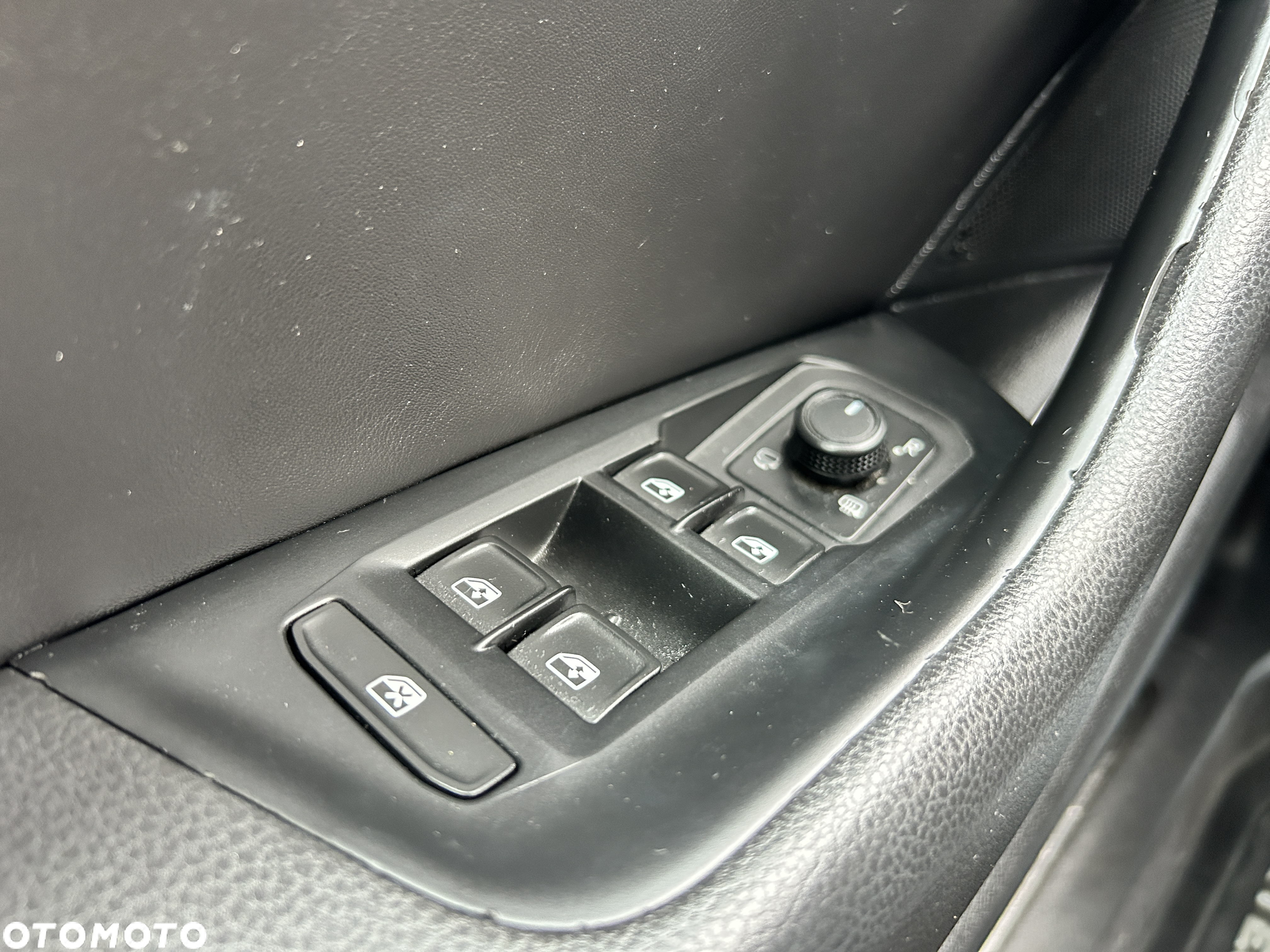 Volkswagen Arteon 2.0 TSI 4Motion R-Line DSG - 19