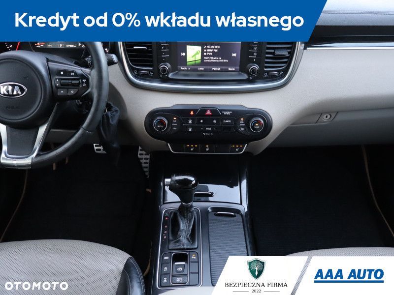 Kia Sorento - 13