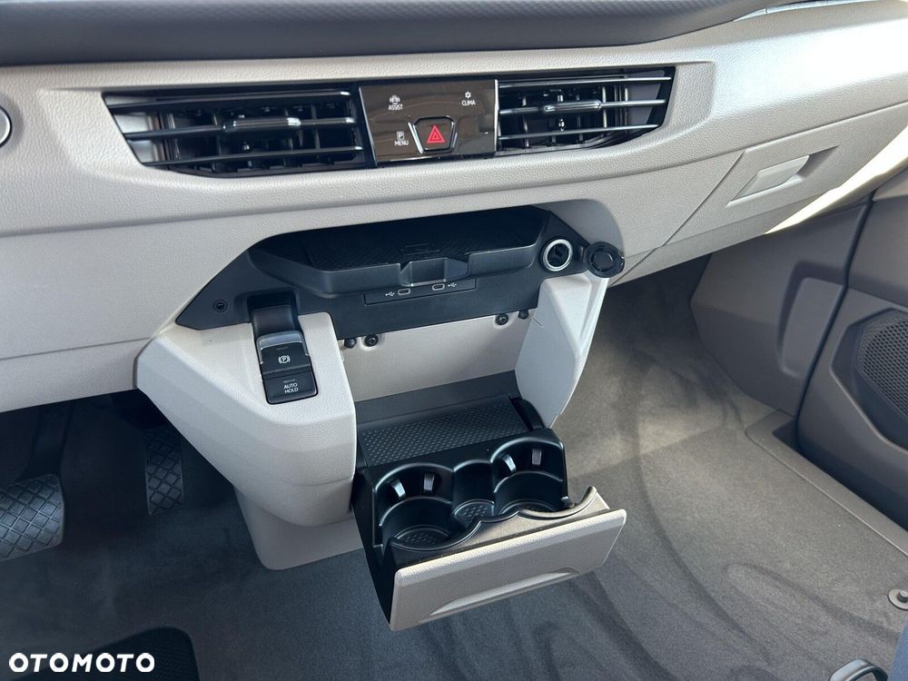 Volkswagen Multivan 2.0 TDI L2 Family DSG - 35