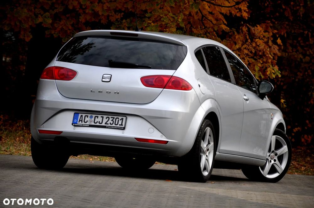 Seat Leon 2.0 TDI DPF Style Copa - 18