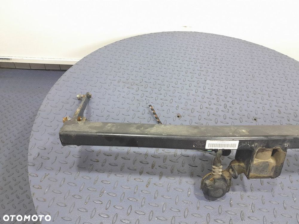 SKODA OCTAVIA III LIFT KOMBI 4X4 HAK HOLOWNICZY DO PRZYCZEPY 5E0803881C - 3