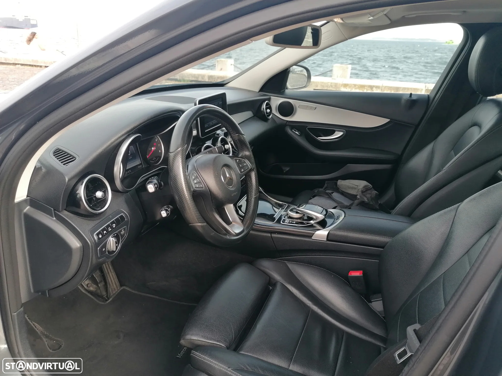 Mercedes-Benz C 350 e - 13