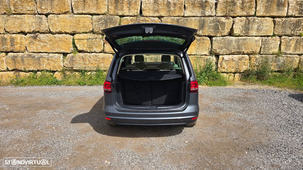 VW Sharan 2.0 TDI Blue Highline - 52