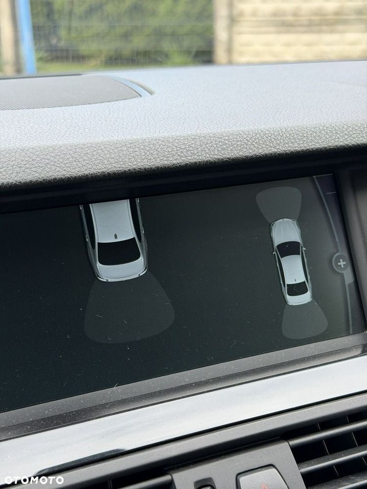 BMW Seria 5 - 34