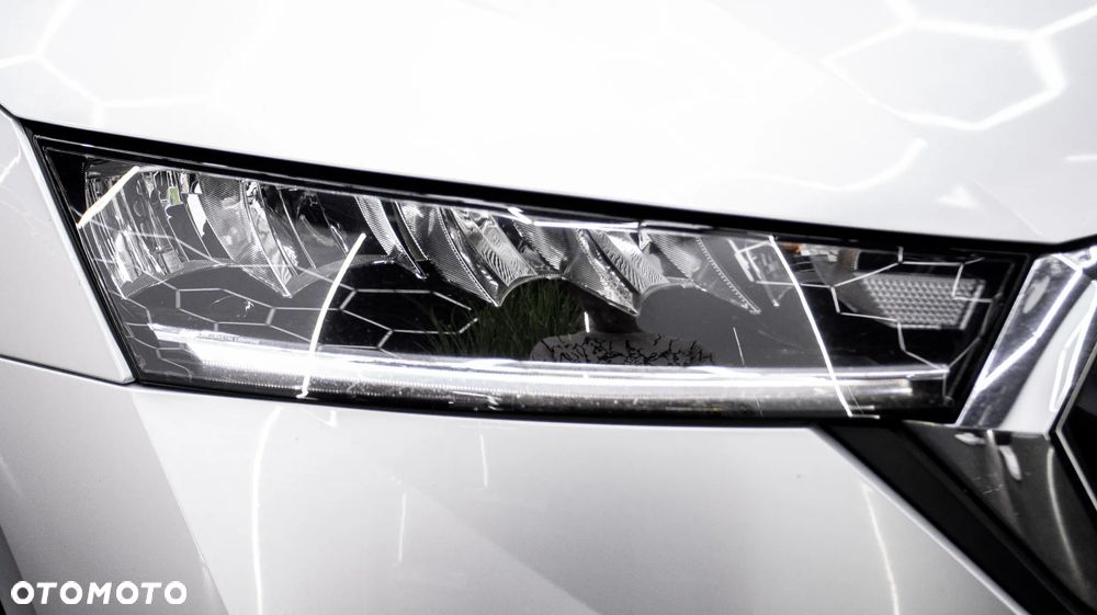 Skoda Octavia 1.5 TSI ACT Ambition - 11