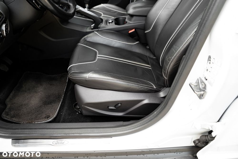 Ford Focus 1.6 EcoBoost Start-Stopp-System Titanium - 20