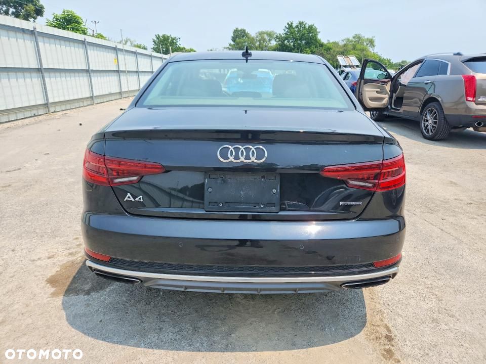 Audi A4 Limousine - 5