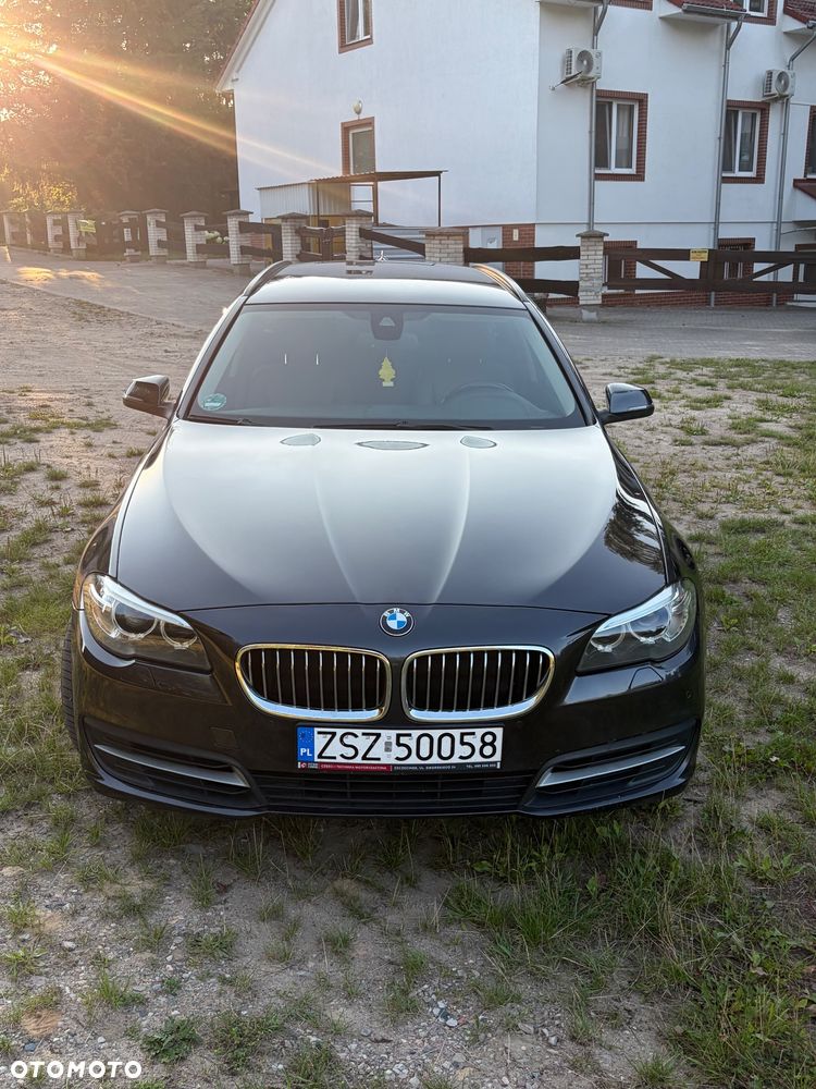 BMW Seria 5 520d xDrive Sport - 1