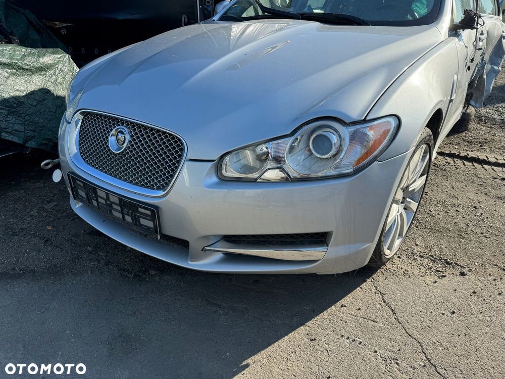 Jaguar XF 4,2 V8 08-14r przód kompletny xenon MEE Europa - 7