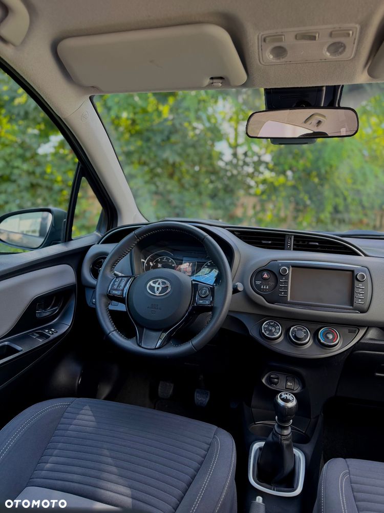 Toyota Yaris 1.5 Active - 23